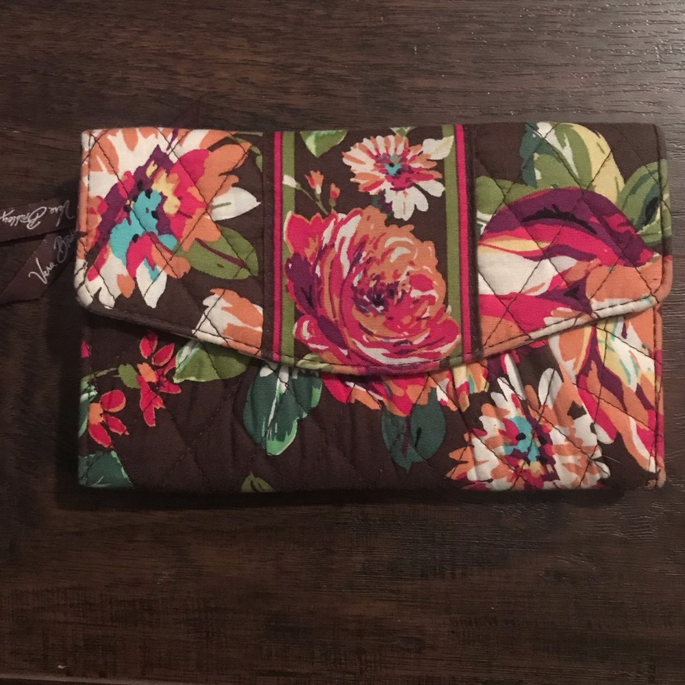 Vera Bradley Wallet, English Rose Pattern